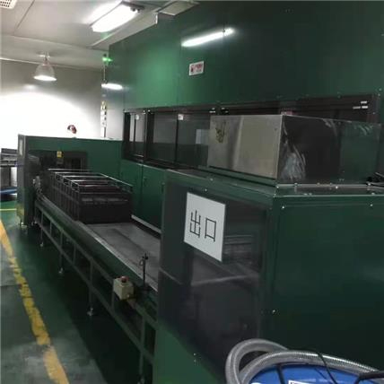 碳氢清洗机溶剂回收型清洗机应用